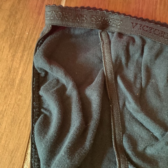 VICTORIA’S SECRET String panties. Full front & back; high on sides. Black.Medium - Picture 3 of 6